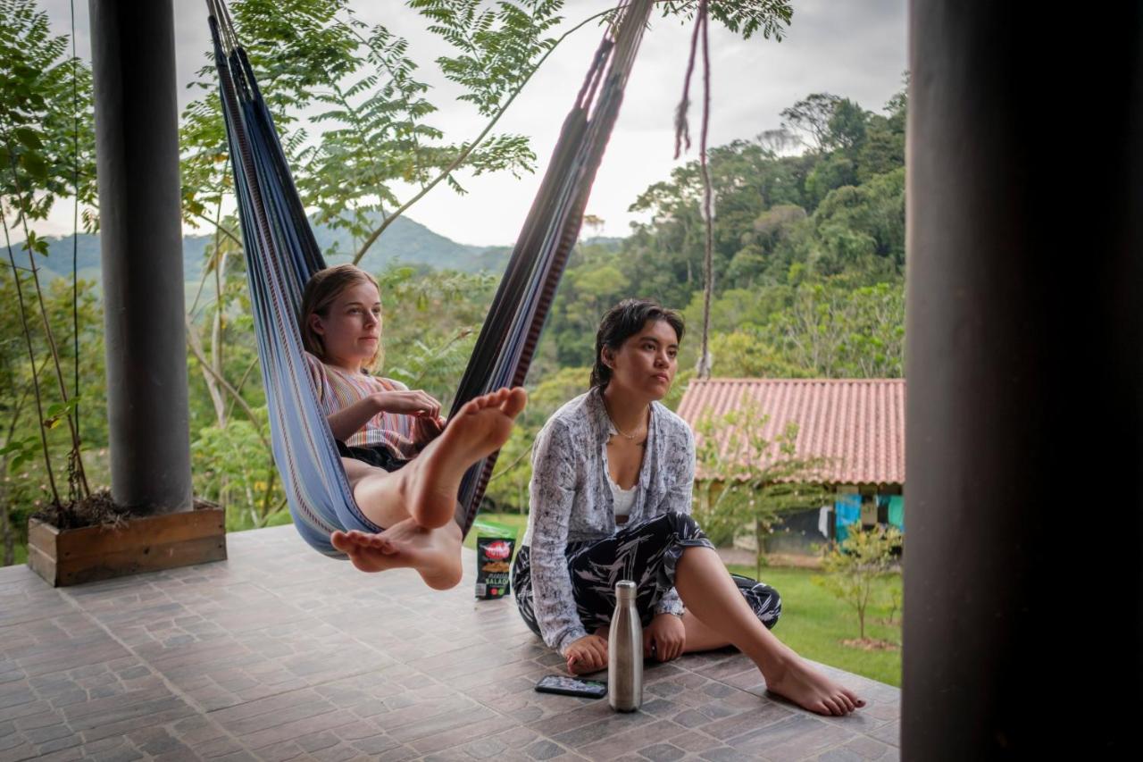 La Perla Negra - Black Pearl Eco Hostel San Rafael  Buitenkant foto